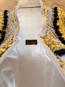 Traje de Luces Malva y Oro7