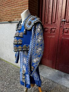 Traje de Luces Azul Añil y Plata3